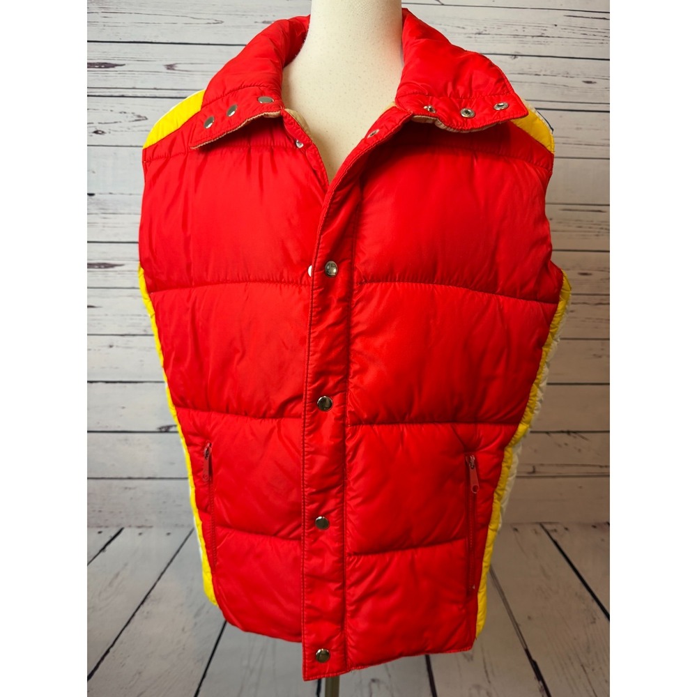 Mountain‎ Goat White Stag Puffer Vest Quilted size Large Mens Down Ski Vintage